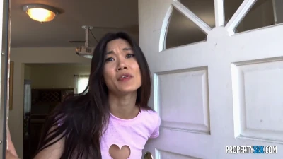 [PropertySex] She Keeps Calling For A Fix