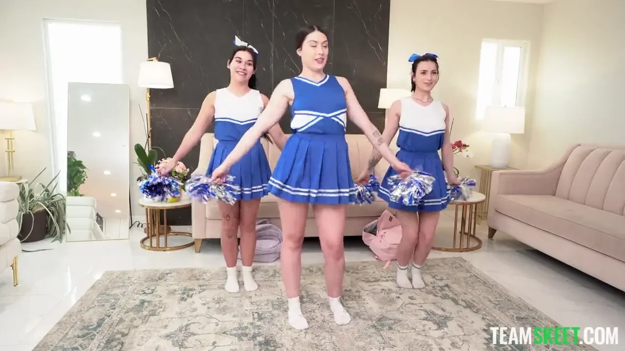 [BFFs] “Please Fuck My Friends In Front of Me!” Fulfilling Her Cuck Fantasy