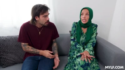 [HijabMylfs] Impure Thoughts: Karter Foxx Gets Her Stepson Fix