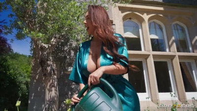 [BrazzersExxtra] Getting Off On Myself