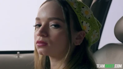 [UnderTheTable] Be a Good Girl, and I'll Fix Your Daddy's Car (Under the Table Series Premiere)