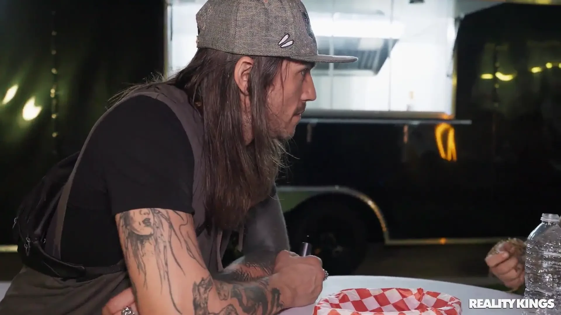 [RKPrime] Festival Slut Gets Freaky