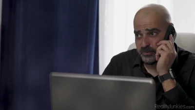 [RealityJunkies] Use My Wife