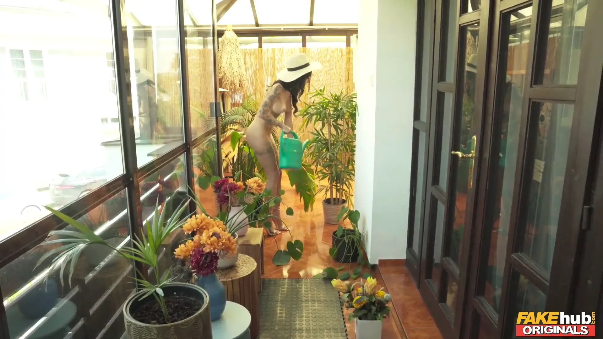 [FakehubOriginals] My New Age Nudist Housemate