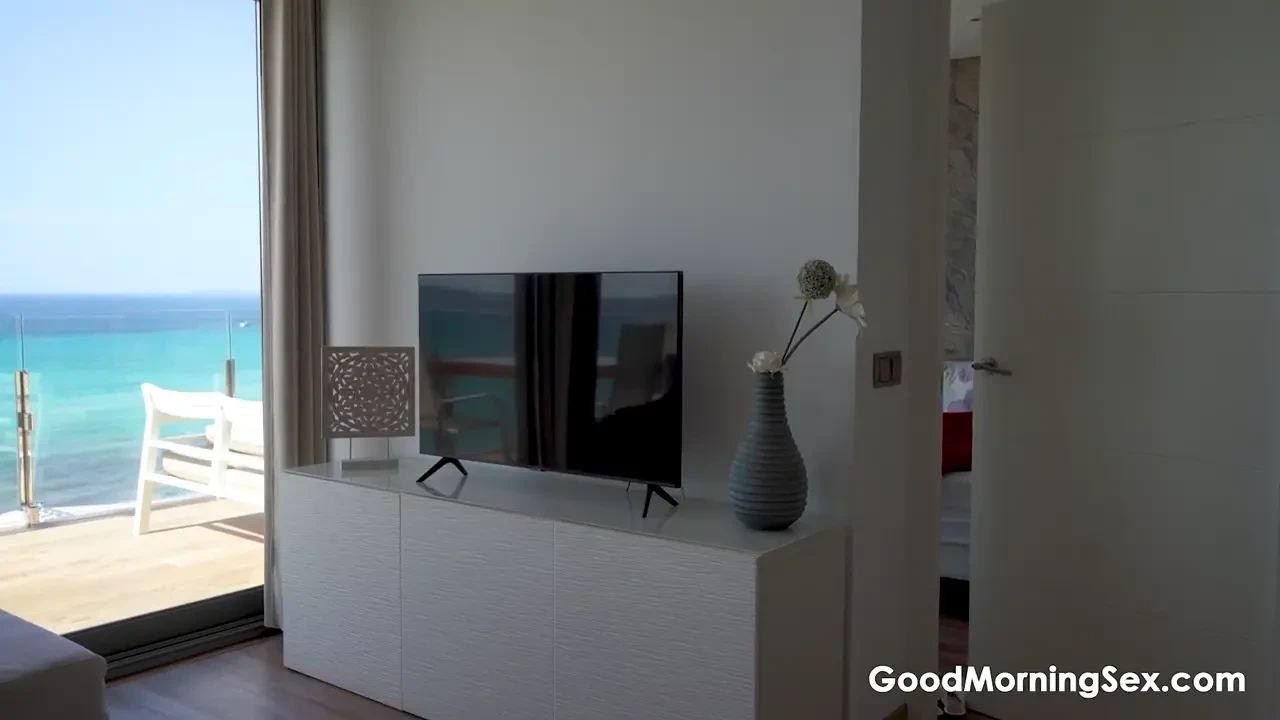 [GoodMorningSex] A good morning fuck