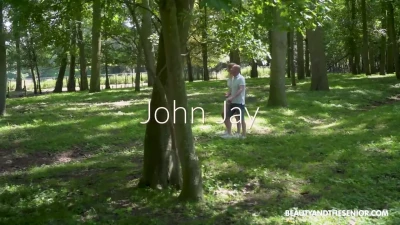 [BeautyAndTheSenior] Walks with senior John