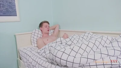 [AuntJudysXXX] Walks in On Masturbating Stepson & Gives Him All That He Needs