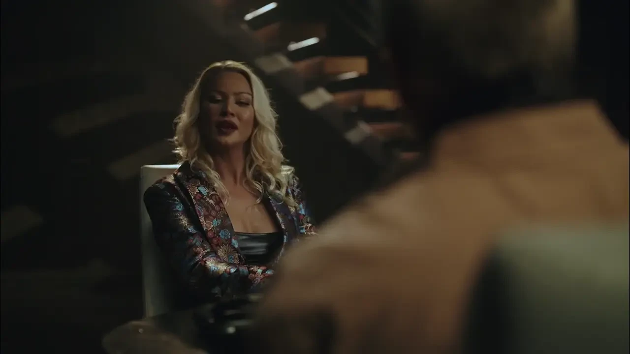 [ElegantAngel] Chapter One and Two: The New Girl