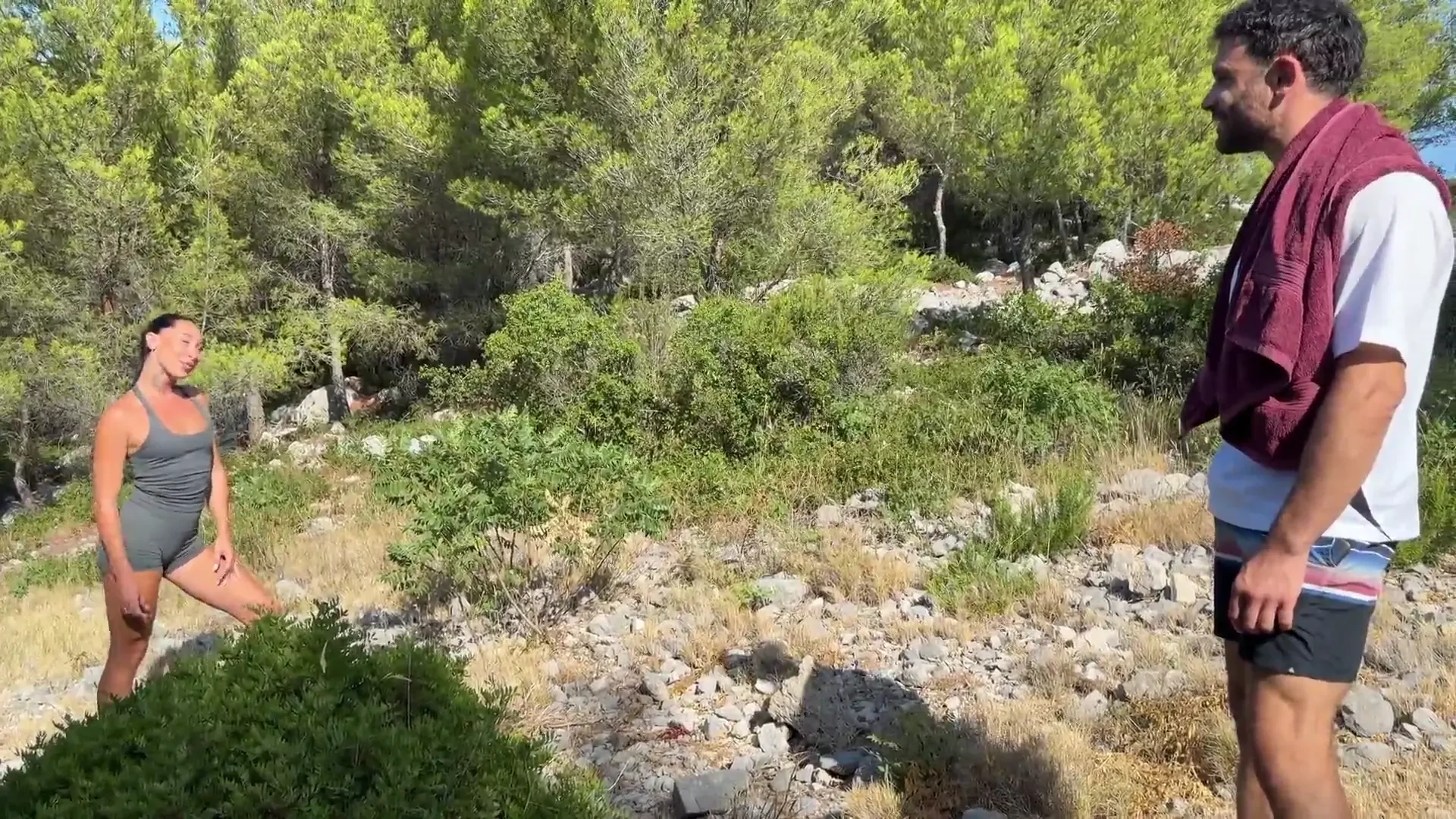 [JacquieEtMichelTV] Hiking gives her unspeakable ideas...