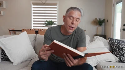 [BrazzersExxtra] Hot & Mean Anal Tease