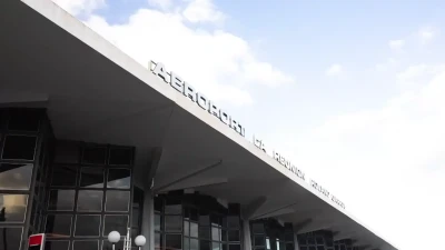 [JacquieEtMichelELITE] Irina falls for the charm of Reunion Island