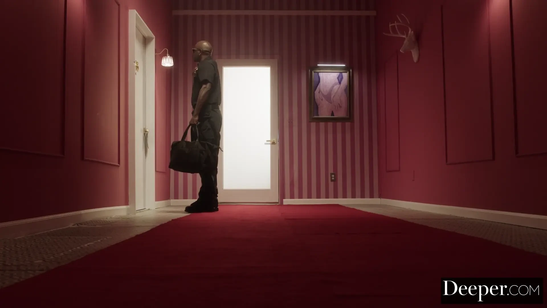 [Deeper] Strip Search