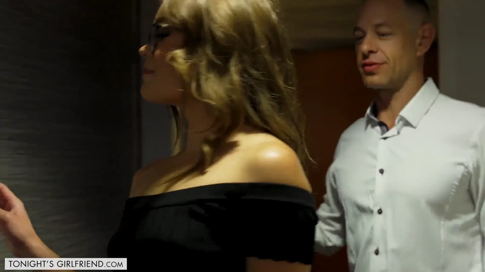 [TonightsGirlfriend] Roleplays as a naughty secretary for her pervy boss