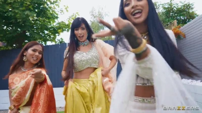 [BrazzersExxtra] Desi Social Day