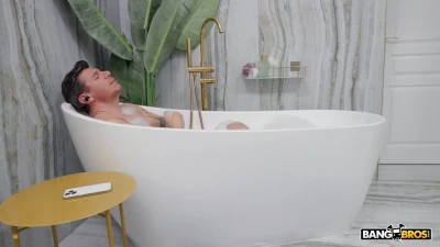 [BangBros18] Naughty Stepdaughter