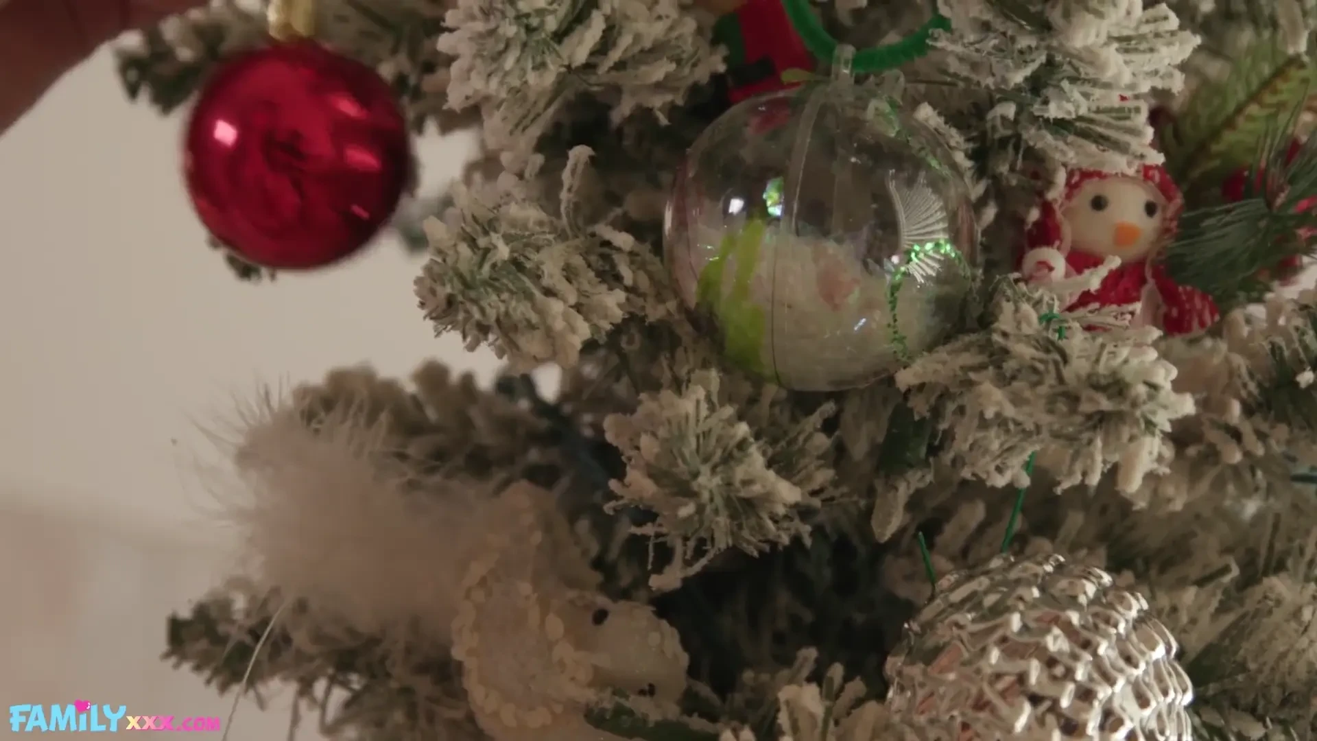 [FamilyXXX] Gets Her Secret Santa On The Couch