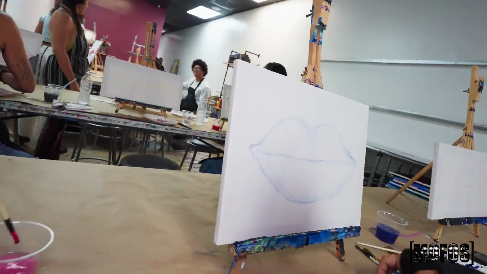 [LetsPostIt] Painting Class Ass