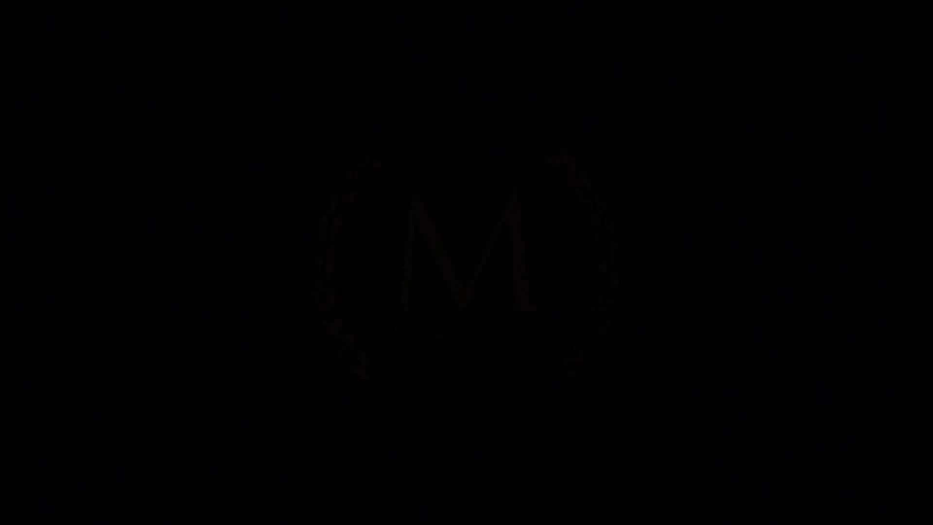 [StrapLez] Dressed To Thrill