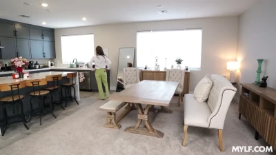 [AnalMom] Your Mom’s a Dirty Girl, College Man!