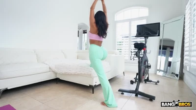 [BigTitCreamPie] Deep Inside the Hamstring