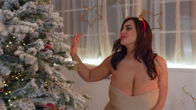 [LoveHerBoobs] Happy Holidays