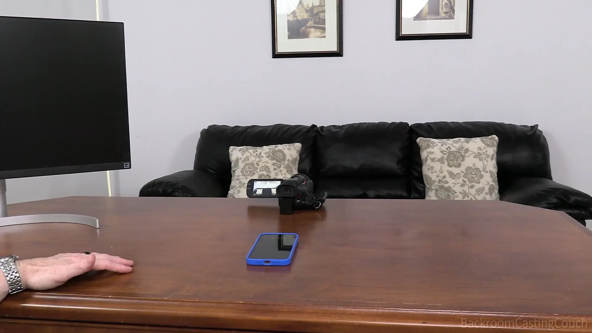 [BackroomCastingCouch] A Ride Too Big for a Size Queen