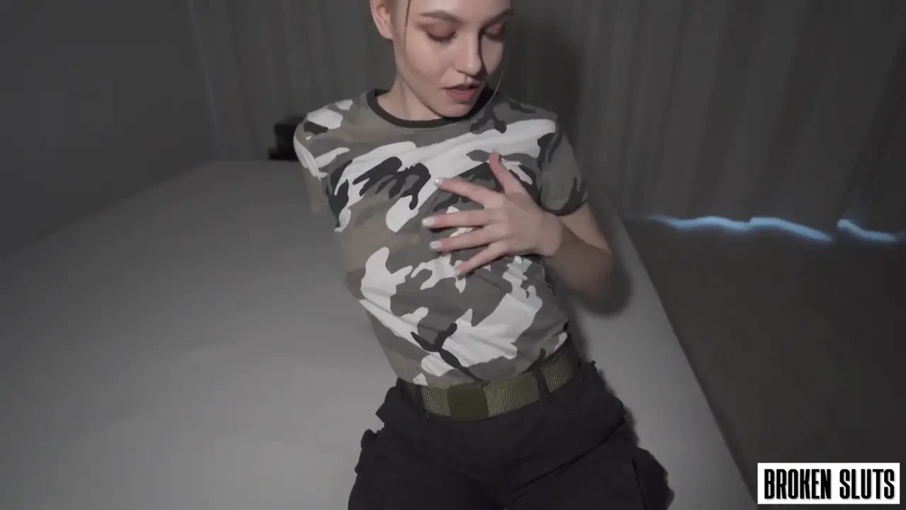 [BrokenSluts] Silvia Wise (01.12.2026)