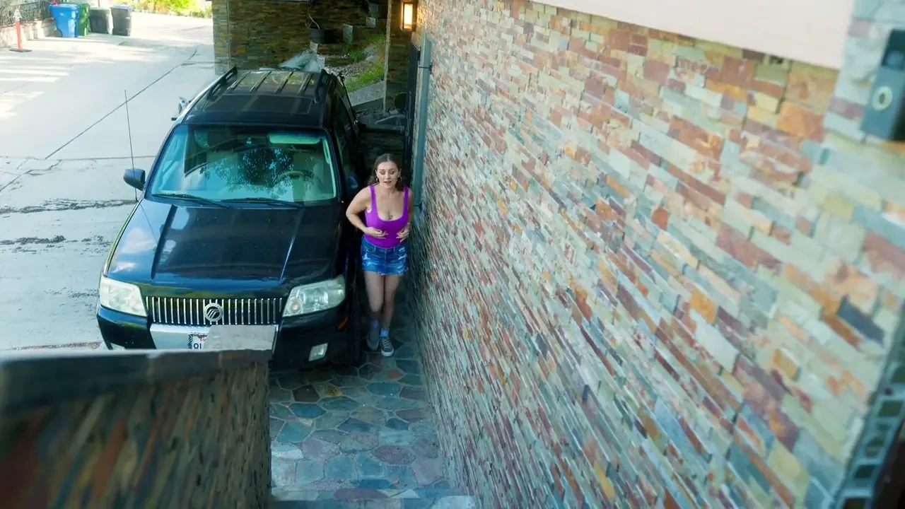 [SheSeducedMe] The Adventures of Mindi & Mia – New Mother-In-Law