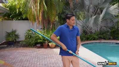 [BrownBunnies] Surprise Threesome