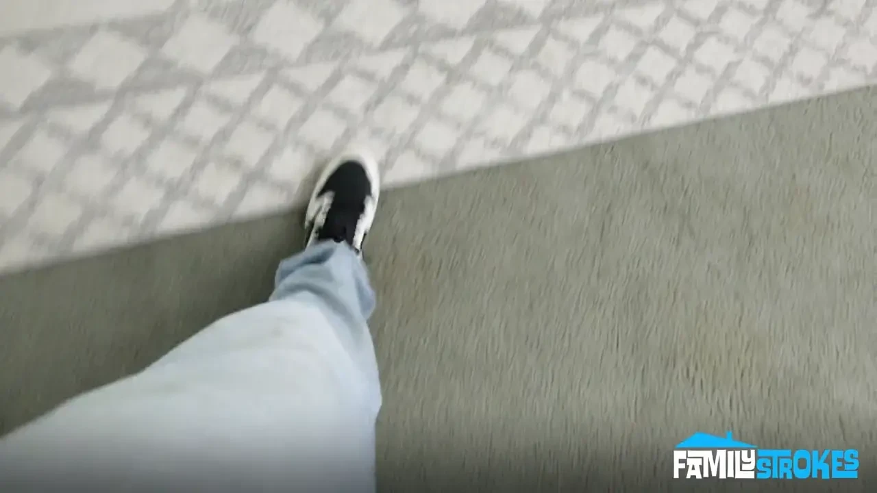 [SisLovesMe] Desperate Sister Begs To Stay at My Place, but Things Went Too Far… (Becca Blair Debut)