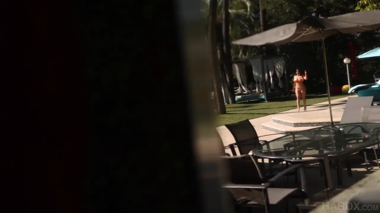 [HardX] Bootylicious Goddess Takes It Like A Pro