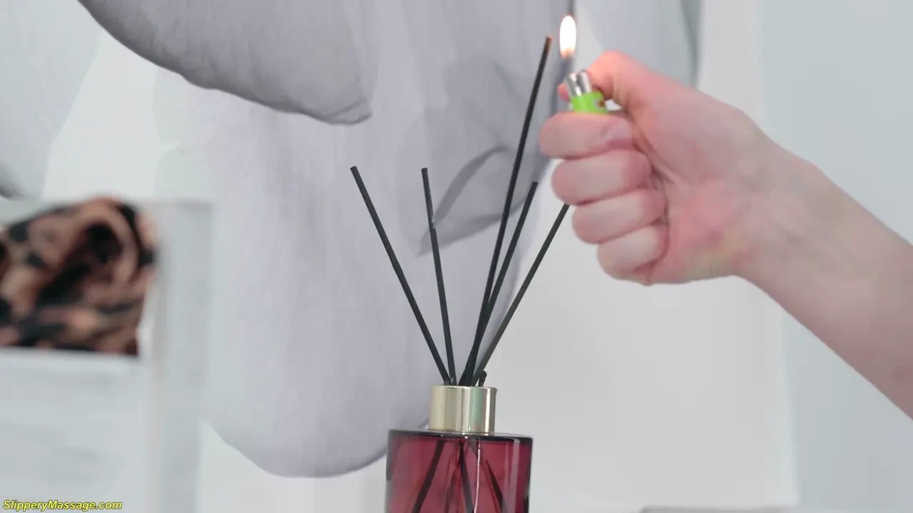 [SlipperyMassage] Tight Slippery Ass Stretched