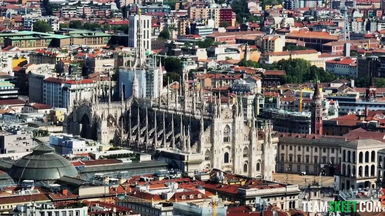 [CiaoBella] Pizza, a Strip Tease, and Authentic Italian Pussy (Rebecca Costa Debut)