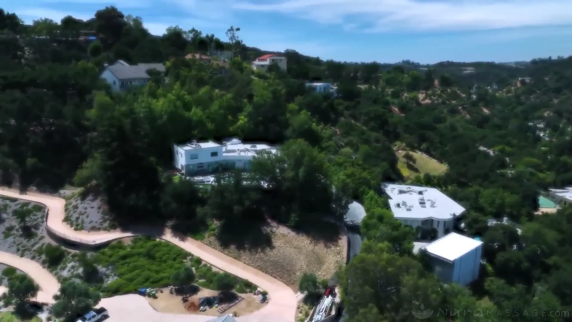 [NuruMassage] What A Good Neighbour Should Do