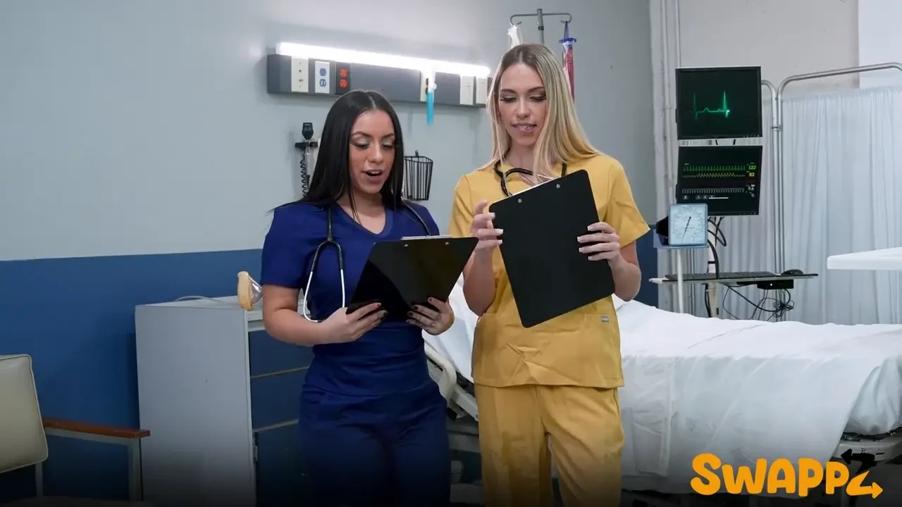 [DaughterSwap] “What Is Your Dad Doing Here?!” Surprise Fertility Clinic Swap (Melztube Debut)