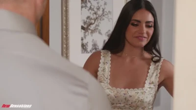 [NewSensations] Charming Cutie Isa Bella Makes The Right Choice