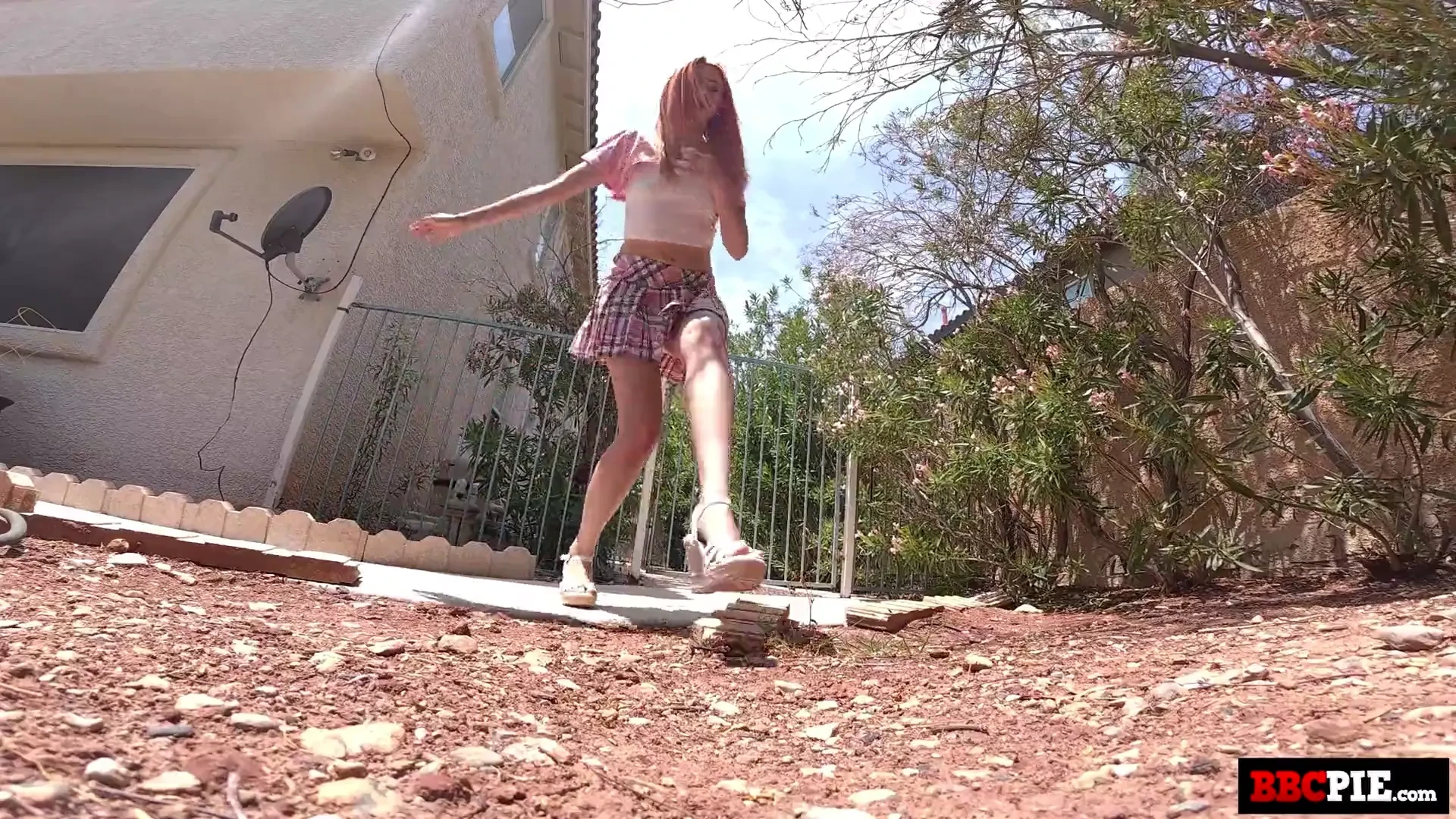 [BBCPie] Trespassing For BBC