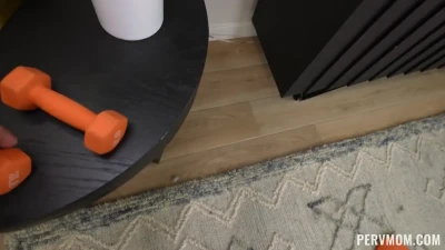 [PervMom] Her Stepmom and Stepsis Needed a Favor, He Needed a Threesome