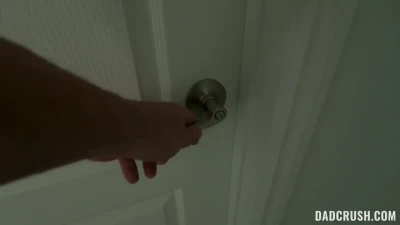 [DadCrush] This Winter Is So Cold! She Needs Her Stepdaddy’s Cock to Stay Warm