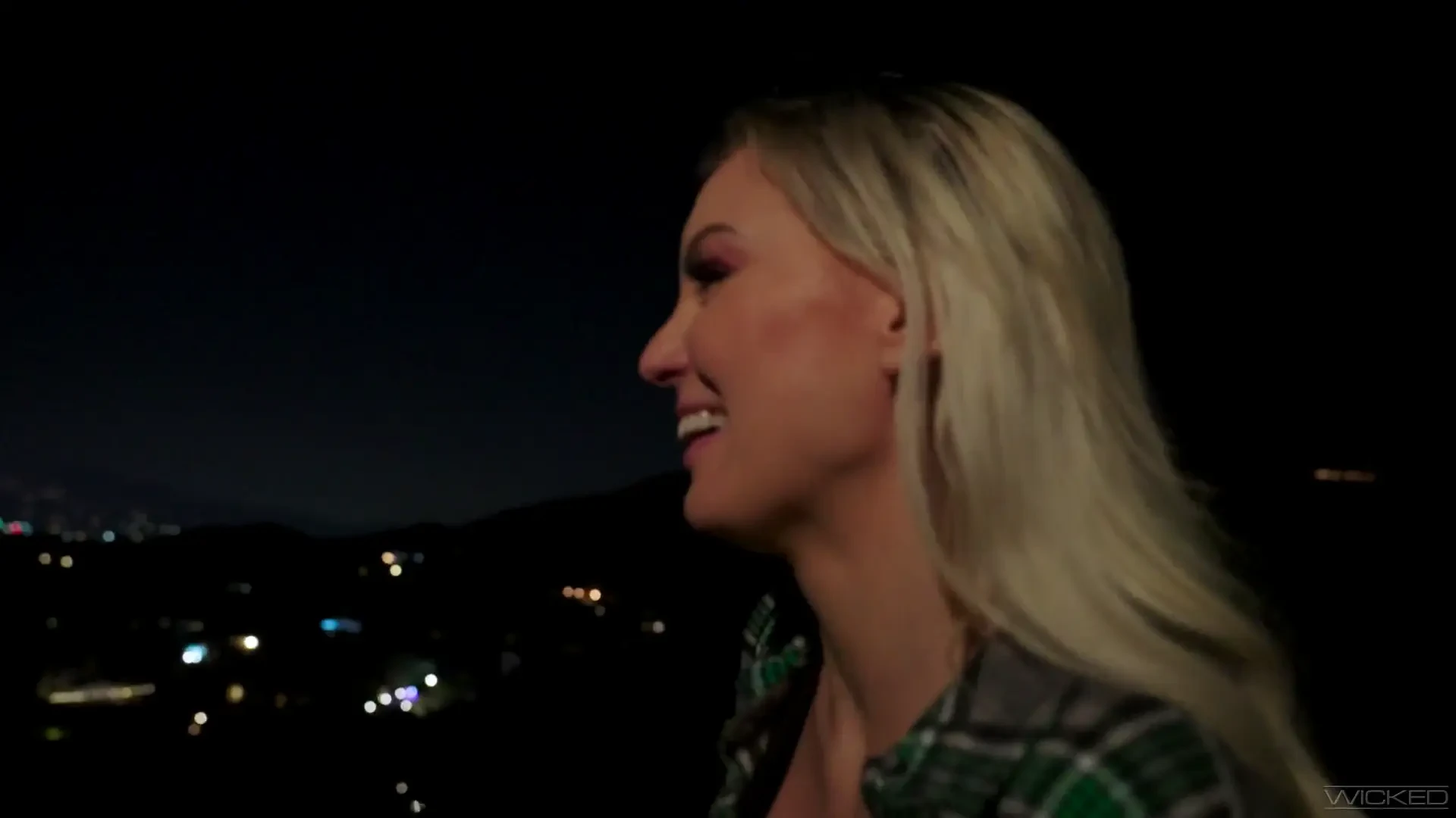 [Wicked] Kenzie Loves Girls 2