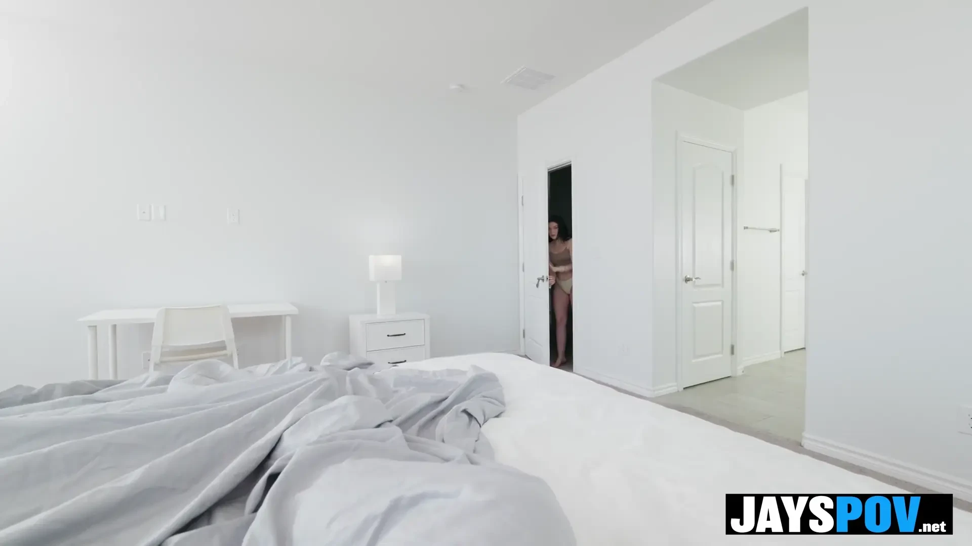 [JaysPOV] Fucks Her Best Friend’s Big Dick Brother In POV