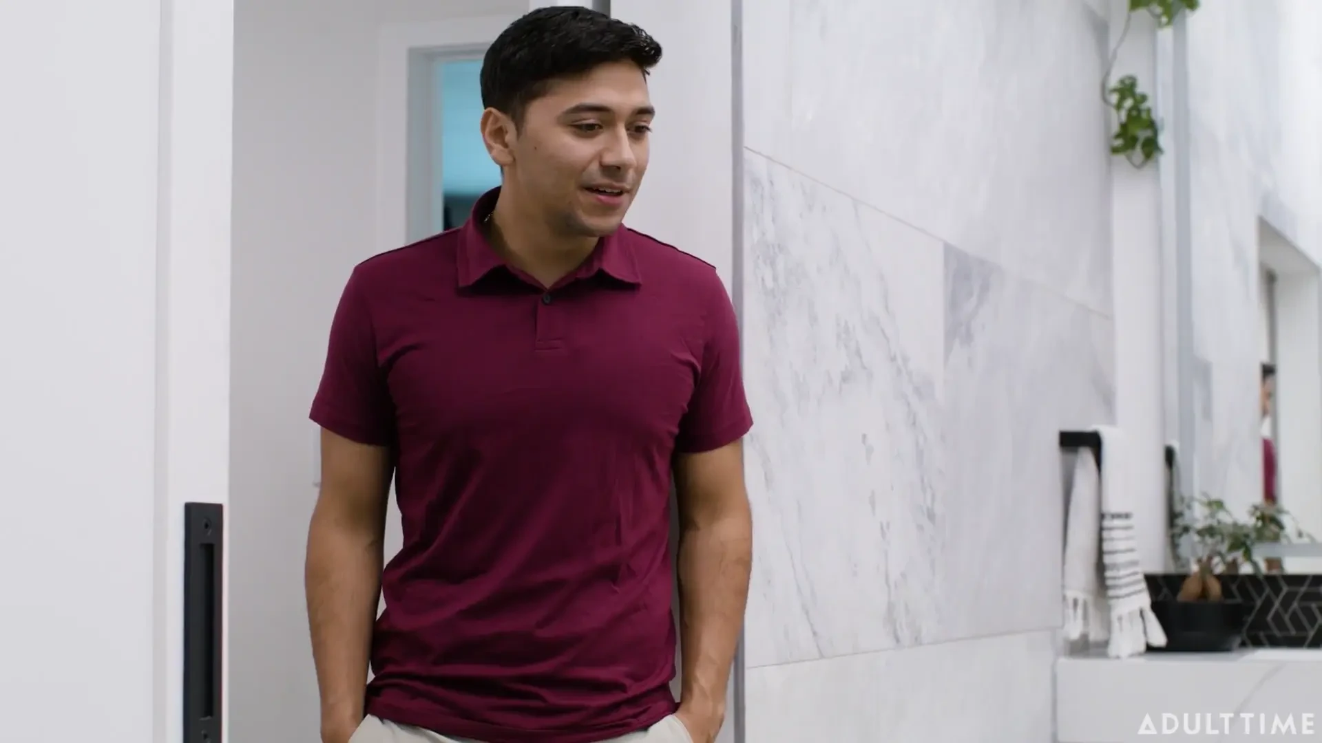 [MommysBoy] No Plumber? No Problem!