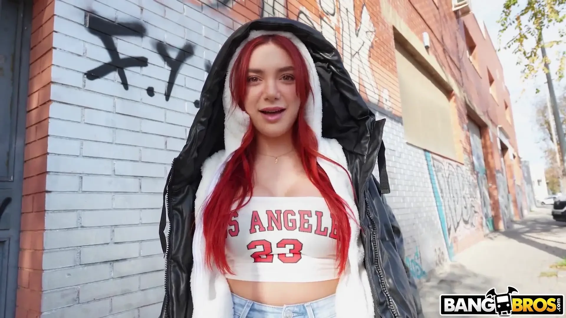 [BigTitCreamPie] Paola Gets Huge Creampie