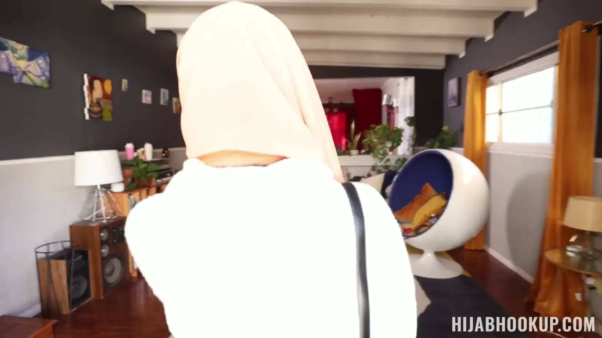 [HijabHookup] You Silly American