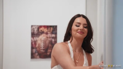 [BrazzersExxtra] Frat House Shuffle Part 1