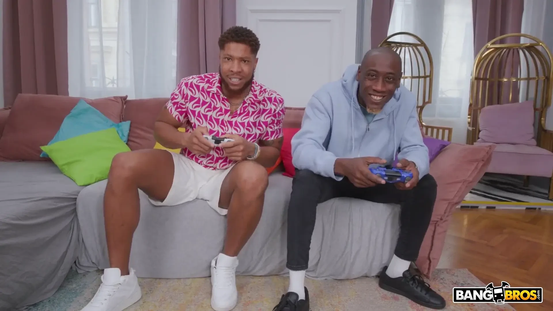 [MonstersOfCock] Two Monsters Inside Kwini