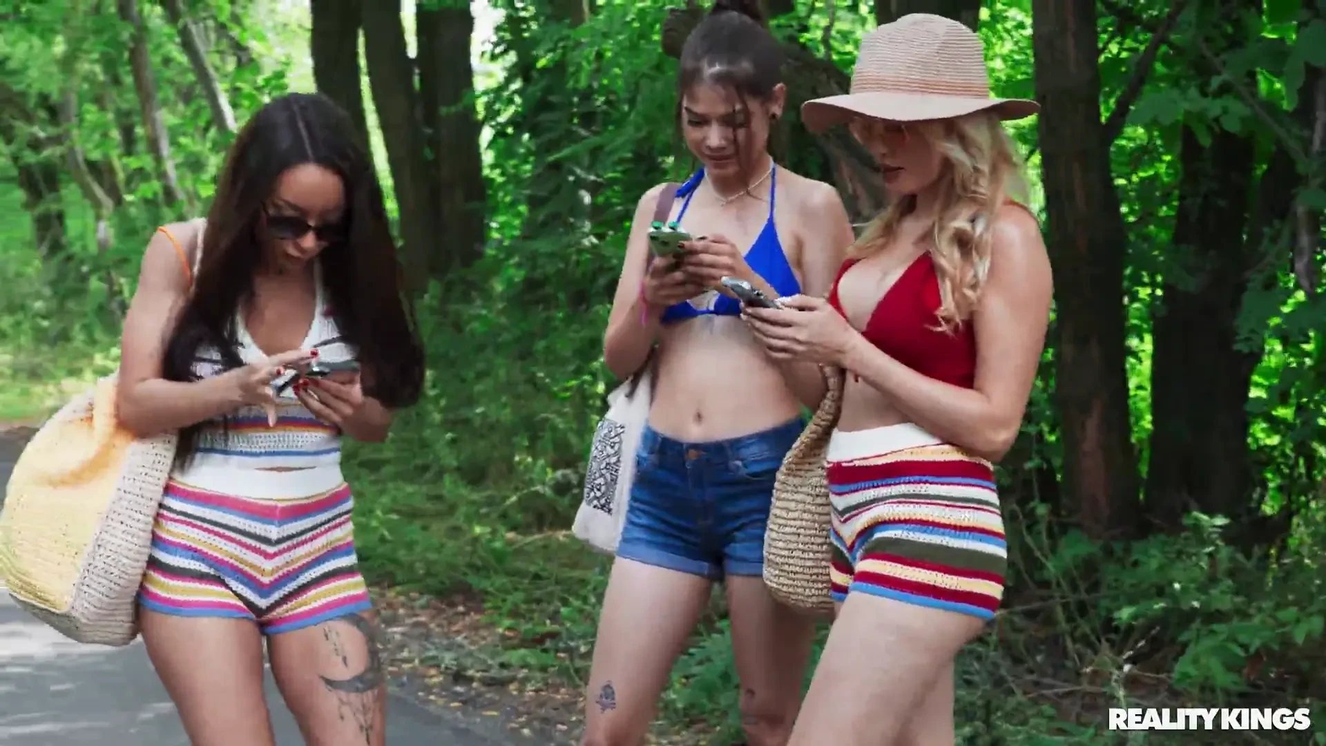 [RKPrime] Lake Day Lay